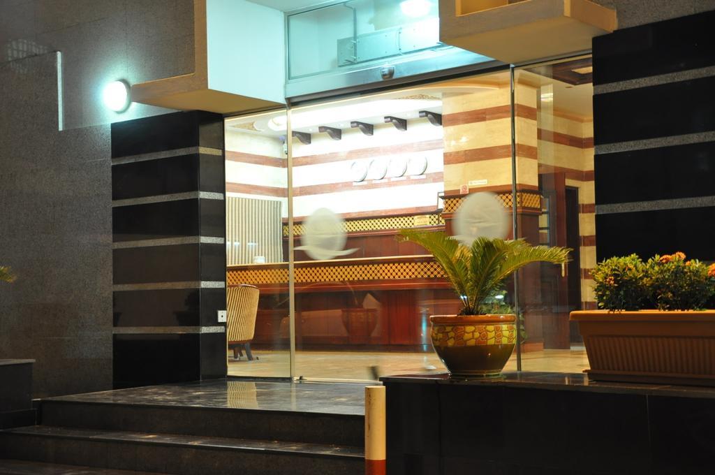 Sahara Hotel Apartments Maskat Exterior foto